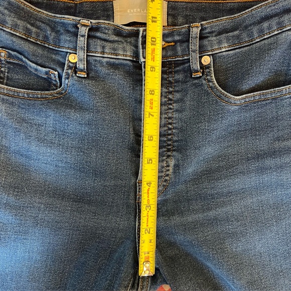 EVERLANE The Modern Flare High Rise Dark Jeans Women’s Size 27 Tall - Picture 8 of 14
